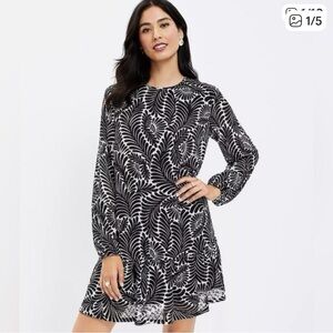 LOFT Black and White Leaf Print Long Sleeve Dress
